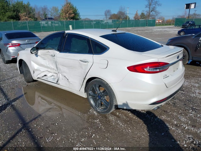 3FA6P0VP8HR397499 Ford Fusion Sport