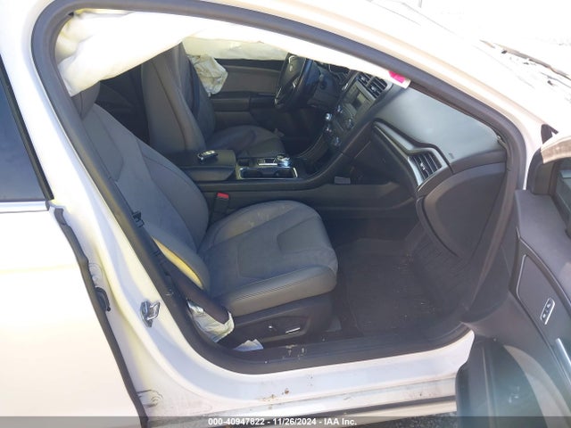 3FA6P0VP8HR397499 Ford Fusion Sport