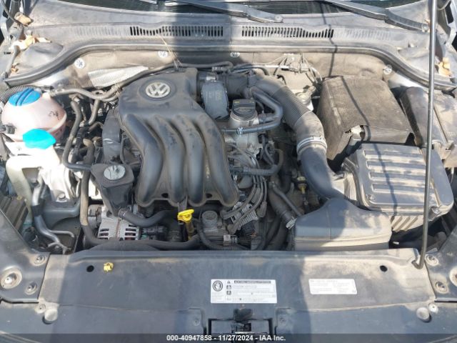 3VW2K7AJXFM285764 Volkswagen Jetta 2.0l S