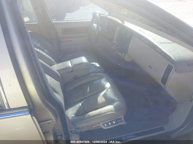 1994 CADILLAC FLEETWOOD 1G6DW52P9RR719797 Photo 4