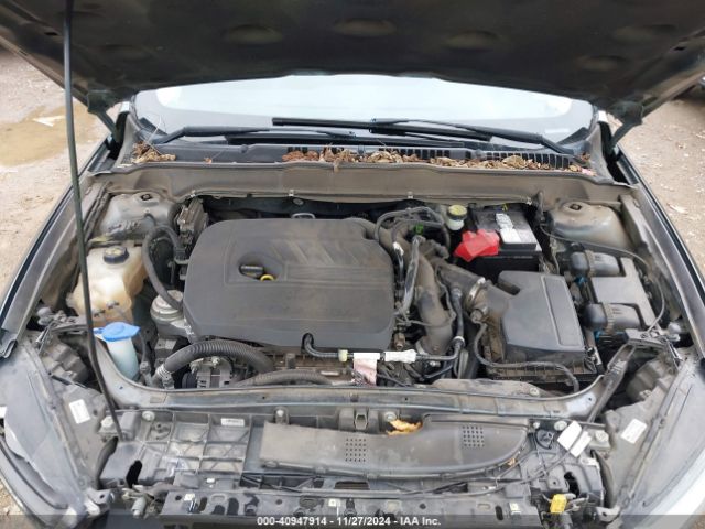 3FA6P0HD0FR176932 Ford FUSION SE