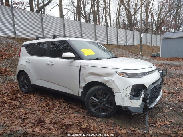 KIA SOUL S 2021 KNDJ23AU6M7797496 Image 1