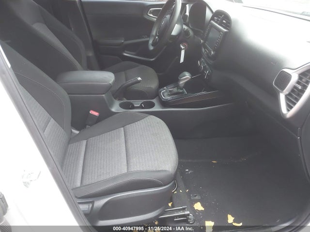 KIA SOUL S 2021 KNDJ23AU6M7797496 Image 5