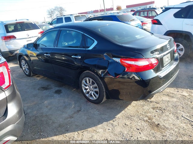 Nissan Altima 2.5 S 2017 1N4AL3AP0HC241209 Image 3
