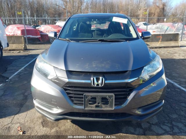 3CZRU6H39JG722295 Honda HR-V LX
