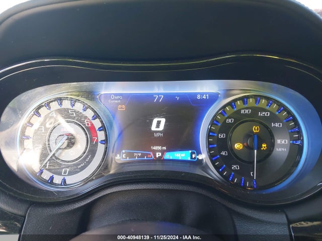 Chrysler 300 300c 2023 2C3CCAPJ6PH553285 Image 15