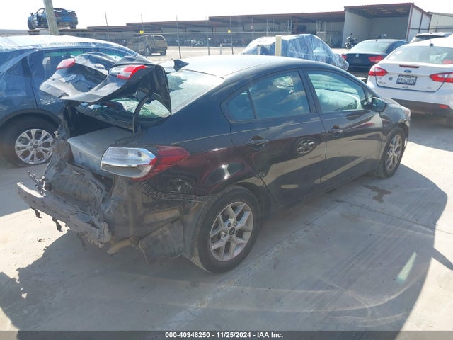 KIA FORTE LX 2017 3KPFL4A72HE007247 Image 4
