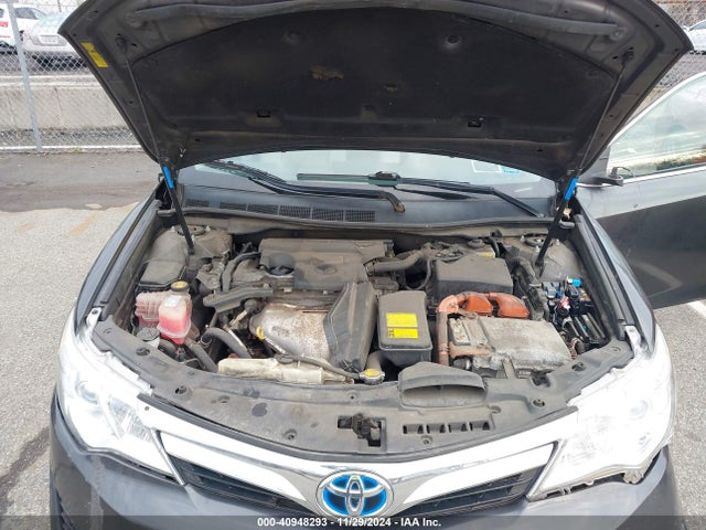 4T1BD1FK5EU112588 Toyota Camry Hybrid Le
