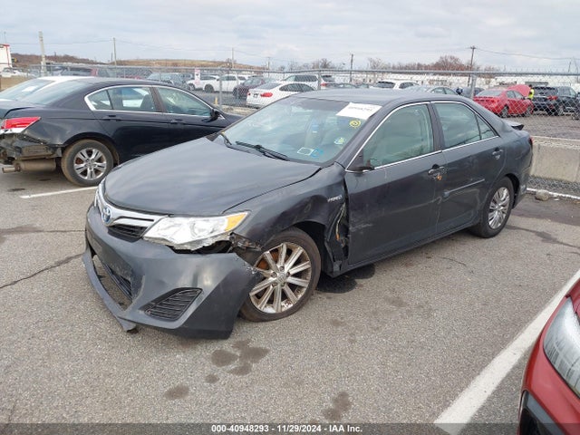 4T1BD1FK5EU112588 Toyota Camry Hybrid Le