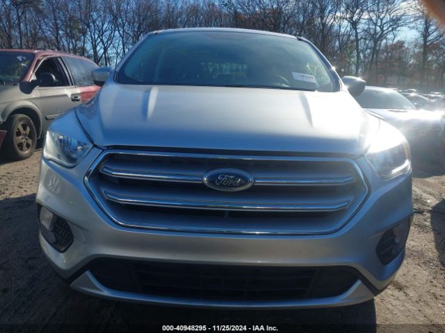 1FMCU9GD1KUC51552 Ford ESCAPE SE