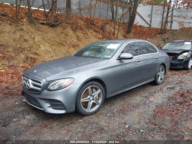 WDDZF4KB4HA022882 Mercedes-Benz E 300 4matic