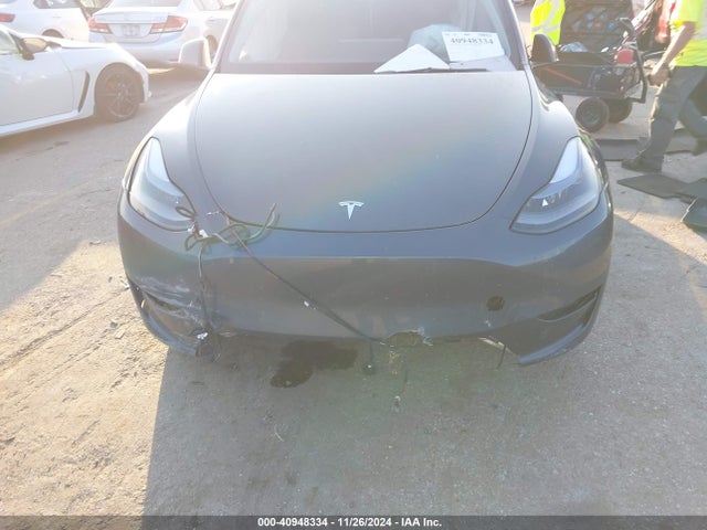 2023 TESLA MODEL Y 7SAYGDEF0PF970660 Photo 5