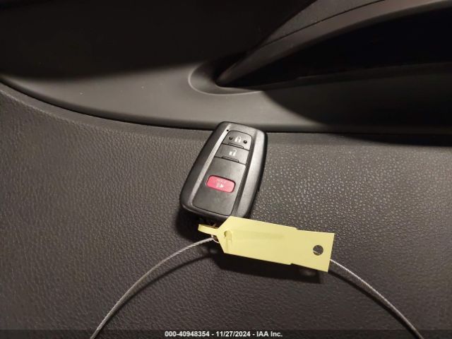 JTDKARFU9J3551211 Toyota Prius Three