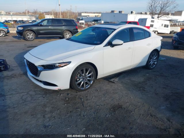 3MZBPBDL7NM308790 Mazda Mazda3 Premium