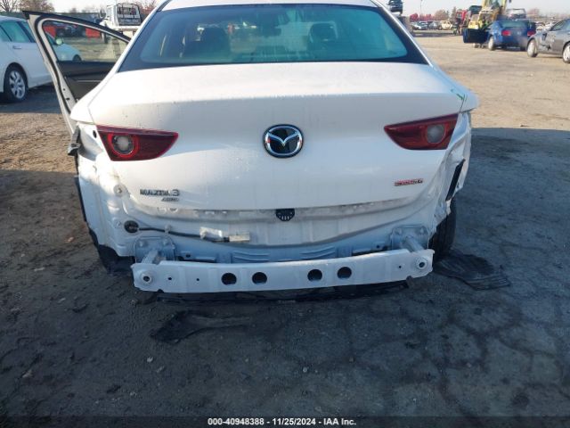 3MZBPBDL7NM308790 Mazda Mazda3 Premium