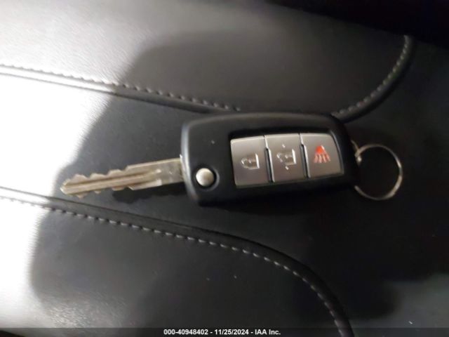 JN1BJ1CR3HW119291 Nissan Rogue Sport S