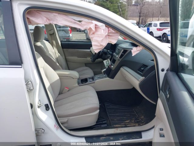 4S4BRBAC6E3316376 Subaru Outback 2.5i