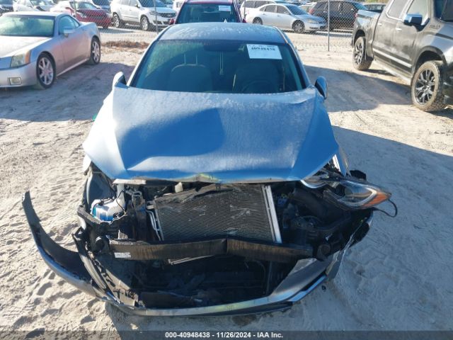 5NPD84LF9JH267093 Hyundai ELANTRA SEL
