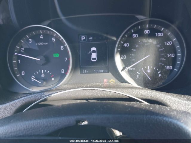 5NPD84LF9JH267093 Hyundai ELANTRA SEL