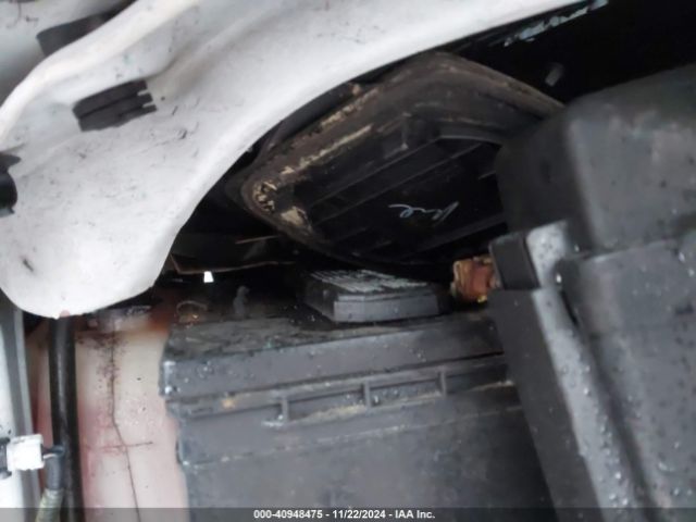 5TDJZ3DC6LS237433 Toyota SIENNA LE