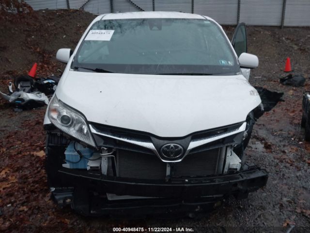 5TDJZ3DC6LS237433 Toyota SIENNA LE