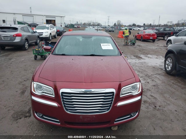 2C3CCARG0EH160476 Chrysler 300