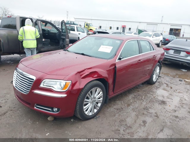 Chrysler 300 2014 2C3CCARG0EH160476 Image 2