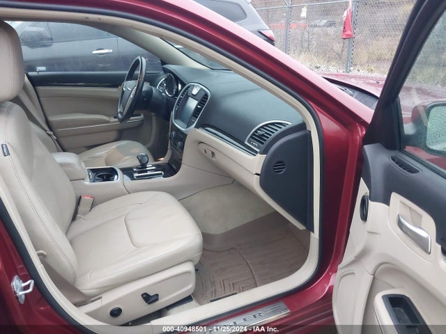 2C3CCARG0EH160476 Chrysler 300