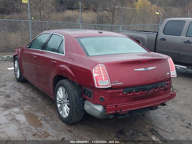2C3CCARG0EH160476 Chrysler 300