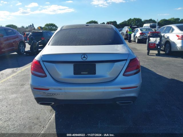 WDDZF4JB9HA160113 Mercedes-Benz E 300