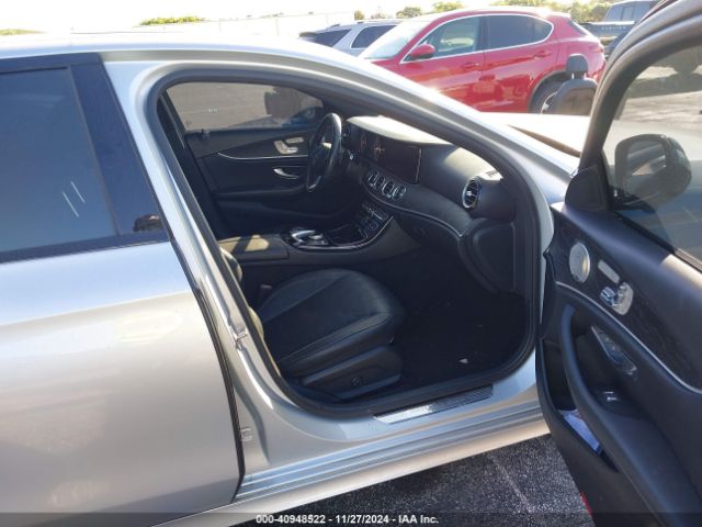 WDDZF4JB9HA160113 Mercedes-Benz E 300
