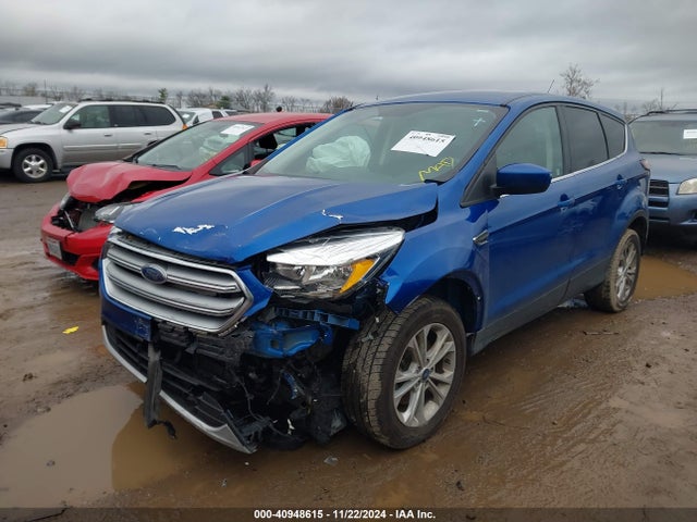 Ford ESCAPE SE 2017 1FMCU9GD3HUD91983 Image 2