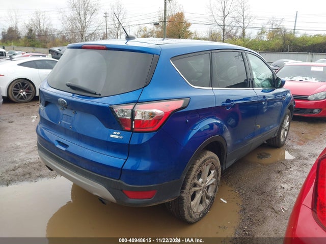 Ford ESCAPE SE 2017 1FMCU9GD3HUD91983 Image 4