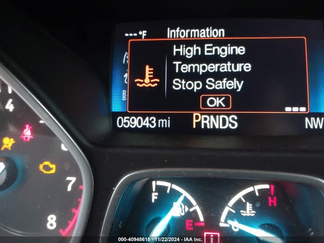 Ford ESCAPE SE 2017 1FMCU9GD3HUD91983 Image 7