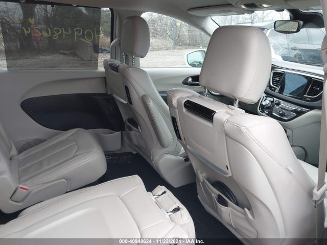 2C4RC1EG9JR322573 Chrysler Pacifica Touring L Plus