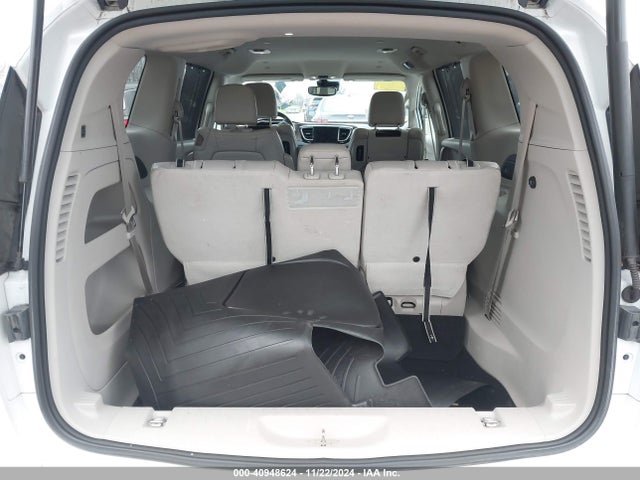 Chrysler Pacifica Touring L Plus 2018 2C4RC1EG9JR322573 Image 21