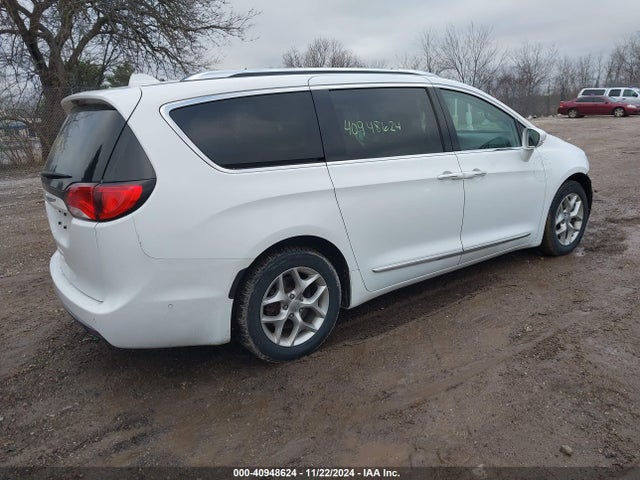 2C4RC1EG9JR322573 Chrysler Pacifica Touring L Plus