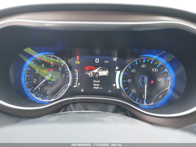 2C4RC1EG9JR322573 Chrysler Pacifica Touring L Plus
