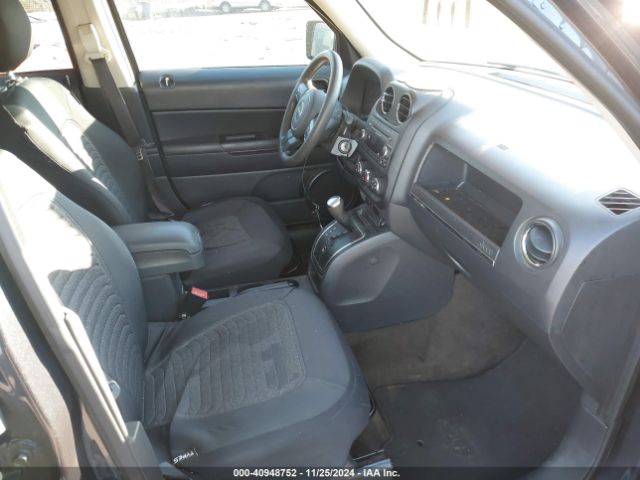 1C4NJPBA7FD413102 Jeep Patriot Sport