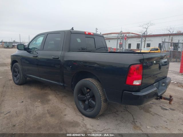 1C6RR7LG9JS170532 RAM 1500 Big Horn  4x4 5'7 Box