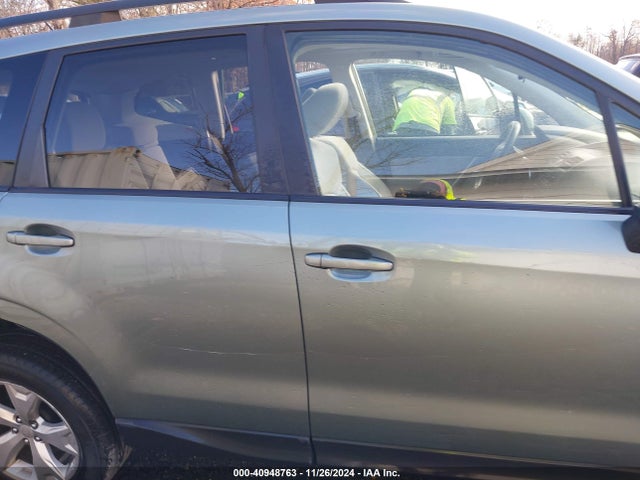 Subaru Forester 2.5i Premium 2015 JF2SJAFC1FH460311 Image 13