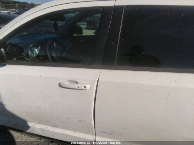 3C4PDCBB9KT773977 Dodge JOURNEY SE