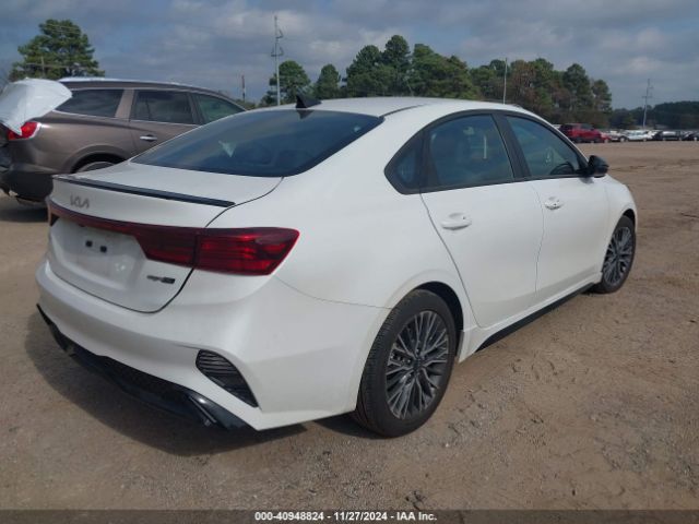 3KPF54AD1RE822878 KIA Forte Gt-line