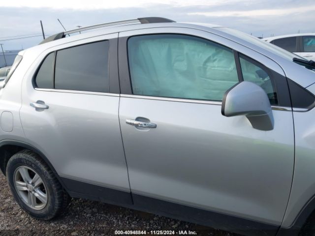 KL7CJPSB5LB023121 Chevrolet Trax Awd Lt