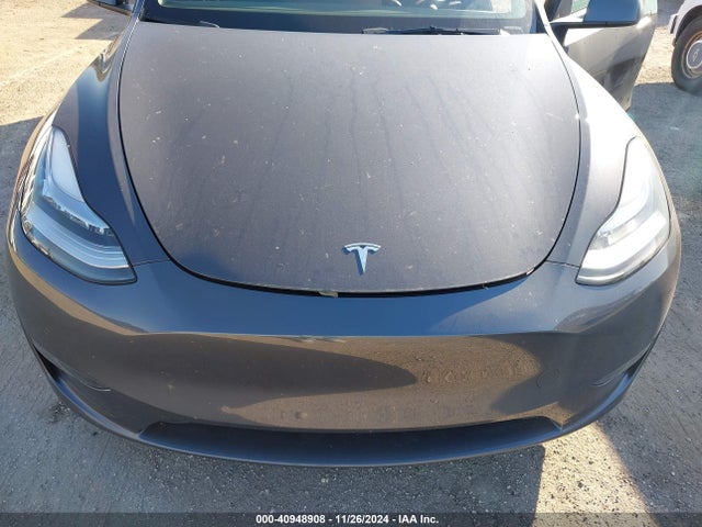 2021 TESLA MODEL Y 5YJYGDEE0MF184275 Photo 5