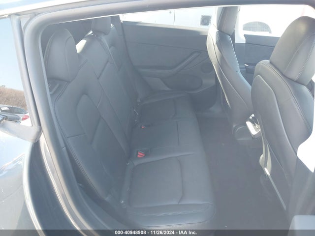2021 TESLA MODEL Y 5YJYGDEE0MF184275 Photo 7