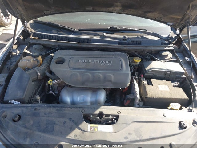 Chrysler 200 Limited 2015 1C3CCCAB3FN737781 Image 10