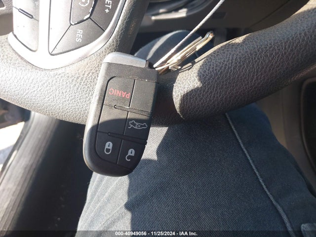 Chrysler 200 Limited 2015 1C3CCCAB3FN737781 Image 11