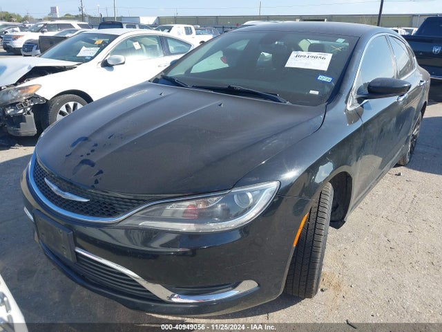 Chrysler 200 Limited 2015 1C3CCCAB3FN737781 Image 2