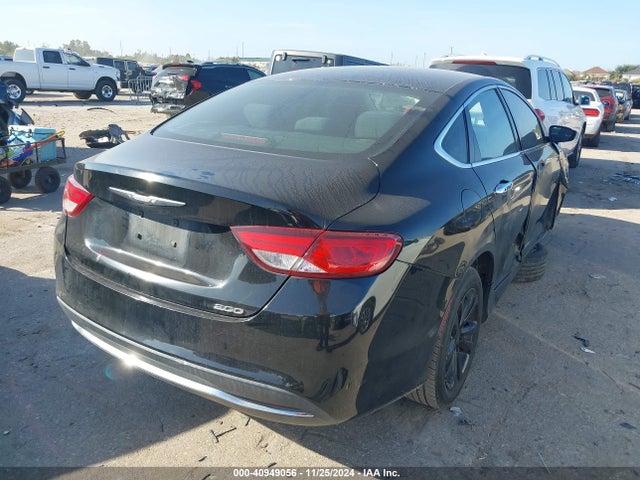 Chrysler 200 Limited 2015 1C3CCCAB3FN737781 Image 4